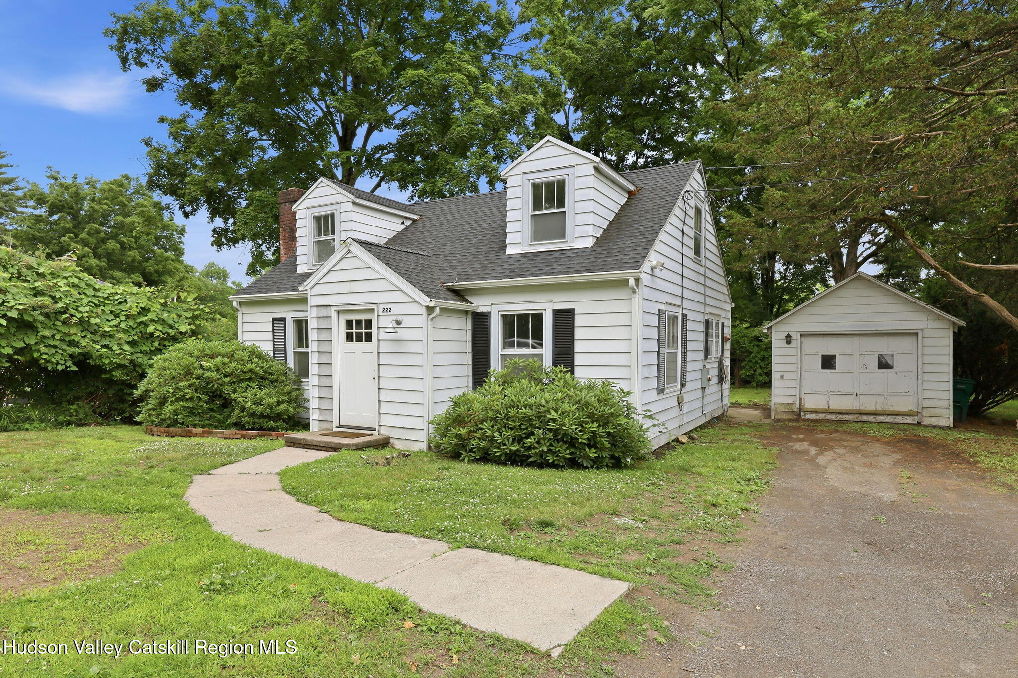 222 Zandhoek Road Hurley, NY 12443 - Photo 2 of 28 16-web-or-mls-IMG_2272_edit