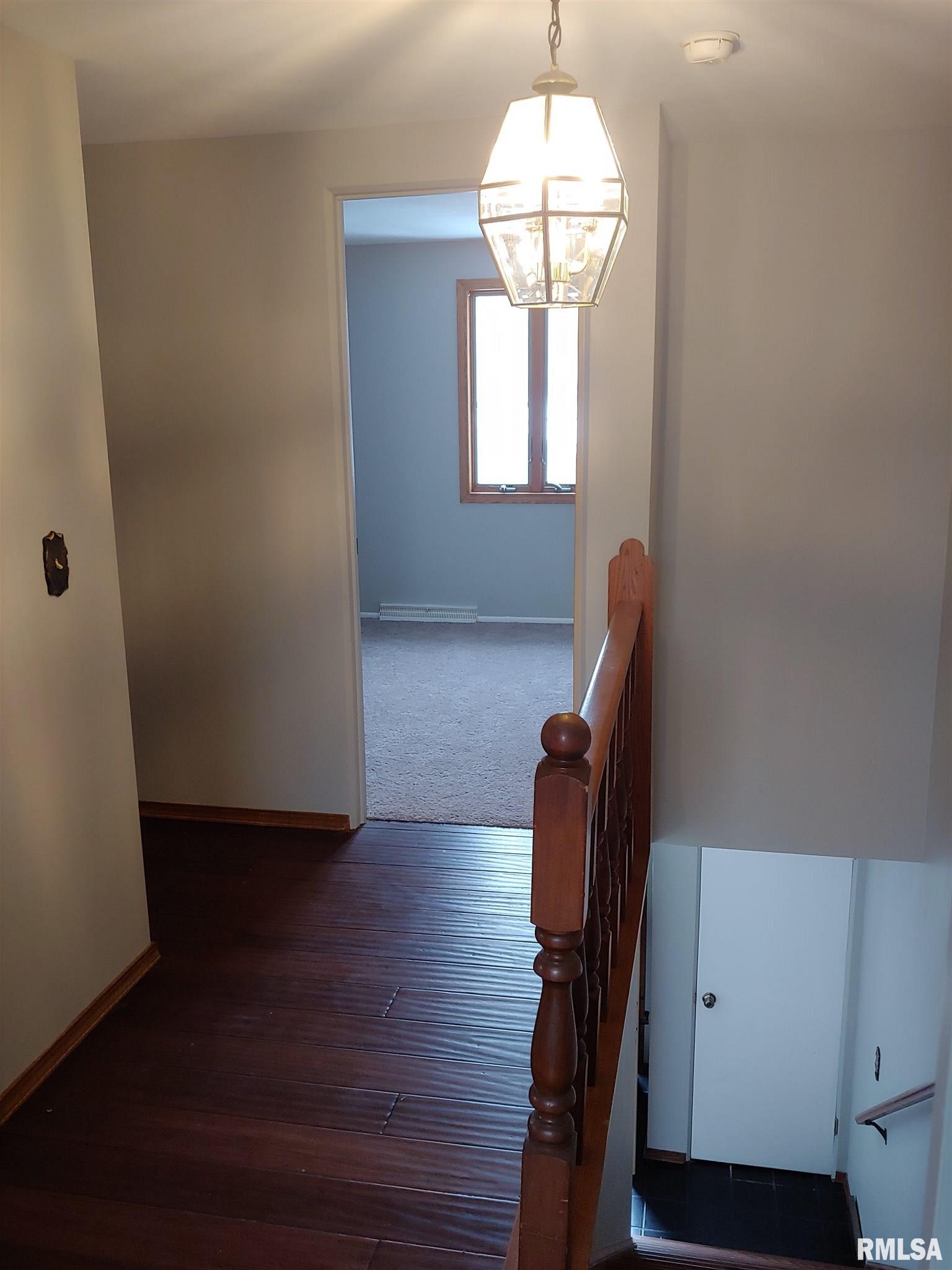 606 Devonshire Road Washington, IL 61571 - Photo 23 of 34 Gallery Image 23
