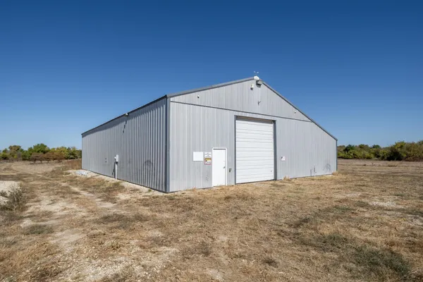 $250,000 | 2498 Southwest 100th Street, Augusta, KS 67010