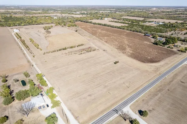 $250,000 | 2498 Southwest 100th Street, Augusta, KS 67010