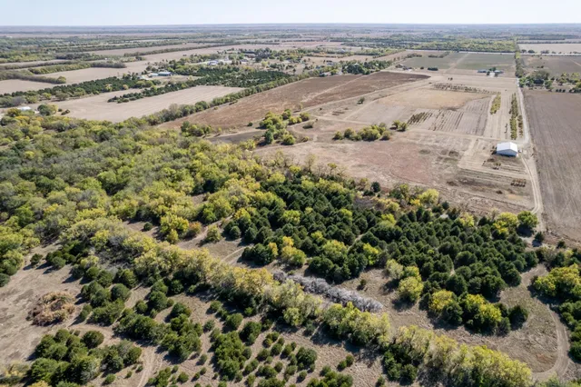 $250,000 | 2498 Southwest 100th Street, Augusta, KS 67010