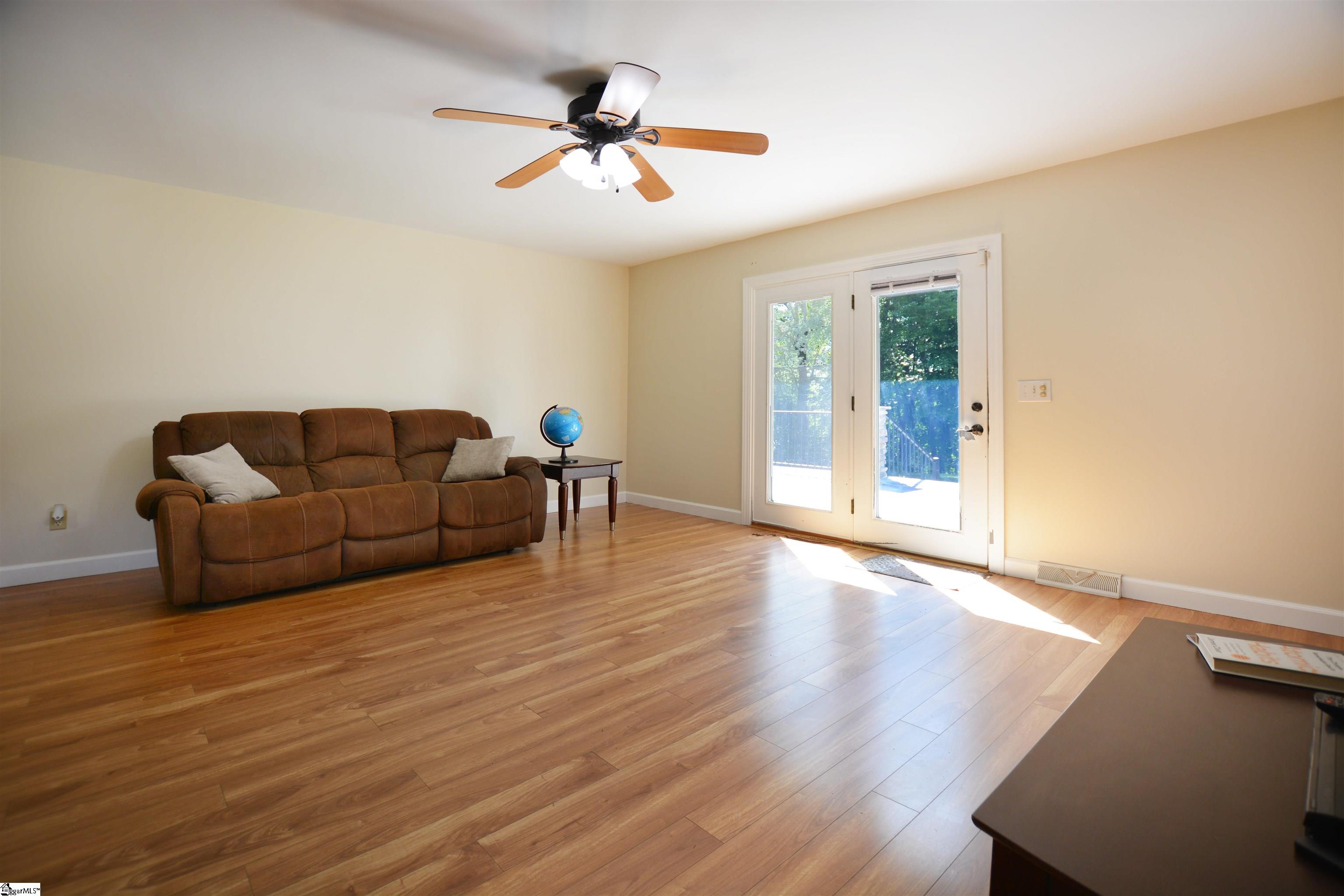288 Raines Road Easley, SC 29640 - Photo 22 of 37