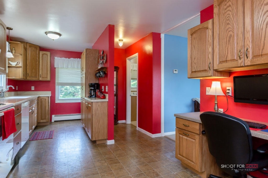 1881 West Giles Road Muskegon, MI 49445 - Photo 8 of 36 0012ADD ADDRESSLoRes