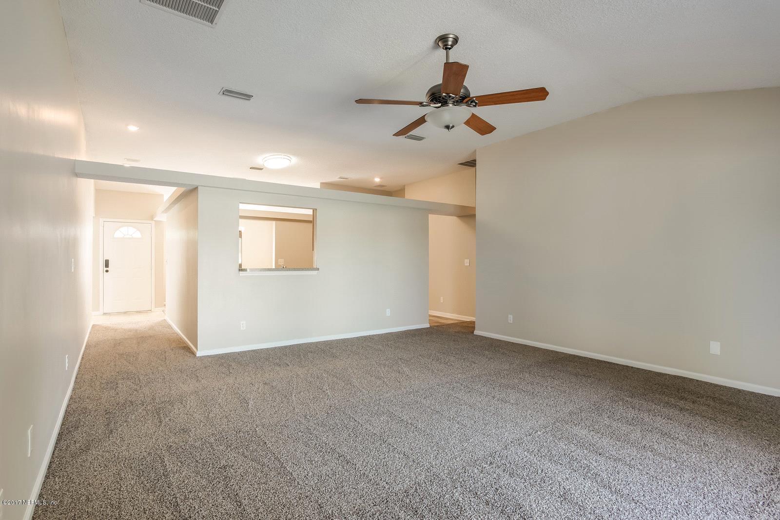 3726 Star Leaf Road West Jacksonville, FL 32210 - Photo 5 of 20 5 Family Room