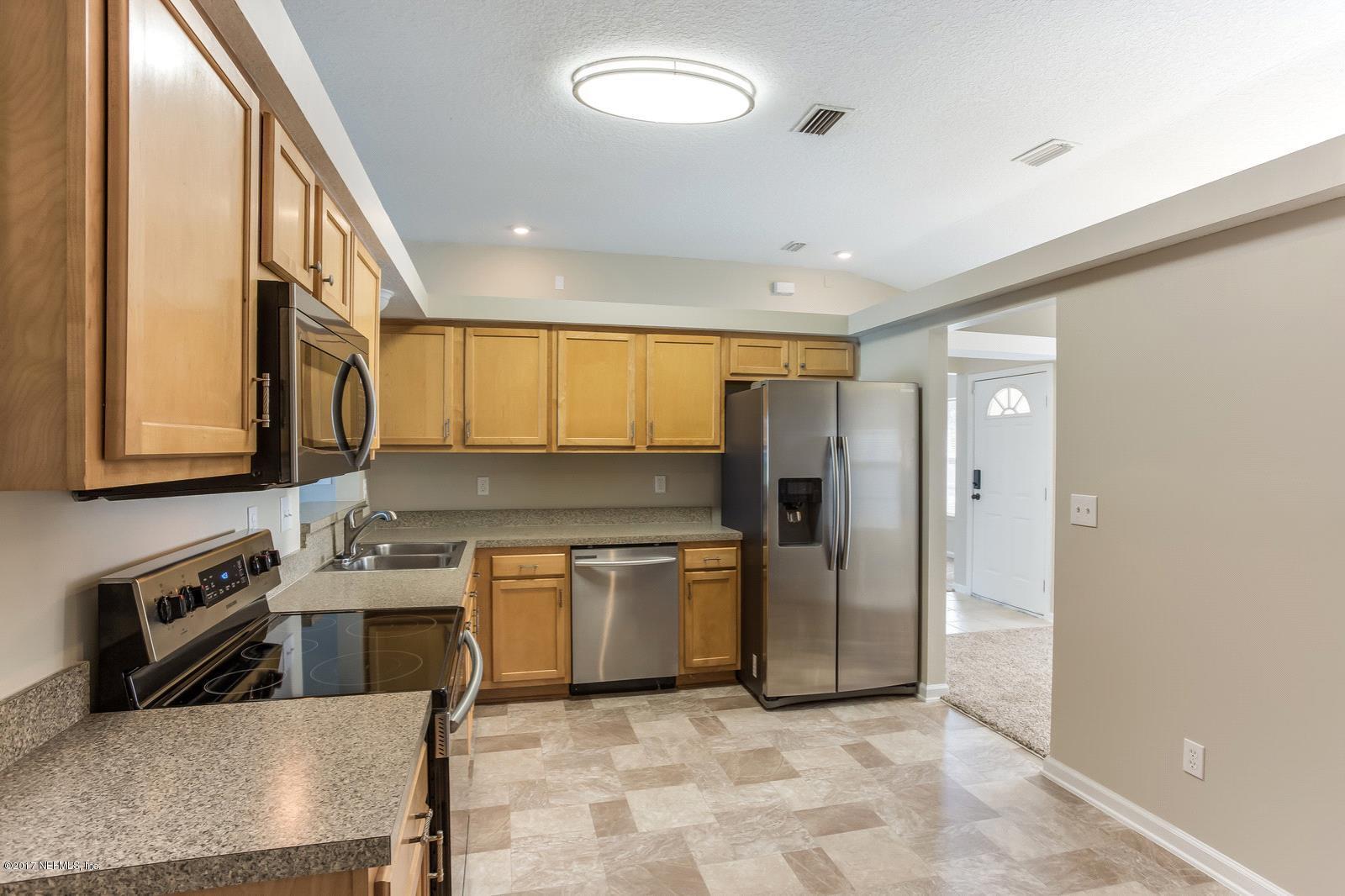 3726 Star Leaf Road West Jacksonville, FL 32210 - Photo 8 of 20 8 Kitchen