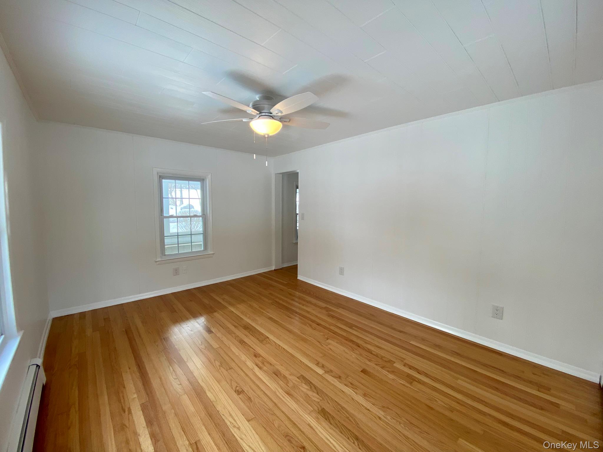 42 Amity Road Warwick, NY 10990 - Photo 17 of 33