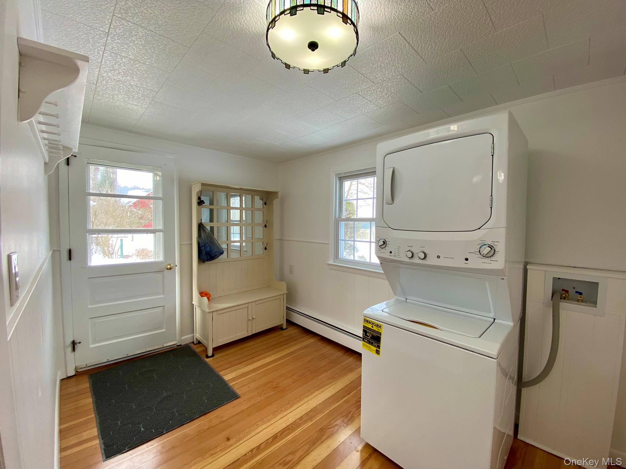 42 Amity Road Warwick, NY 10990 - Photo 20 of 33 Side entrance provides the perfect spot for shoes and jackets as well as laundry area.