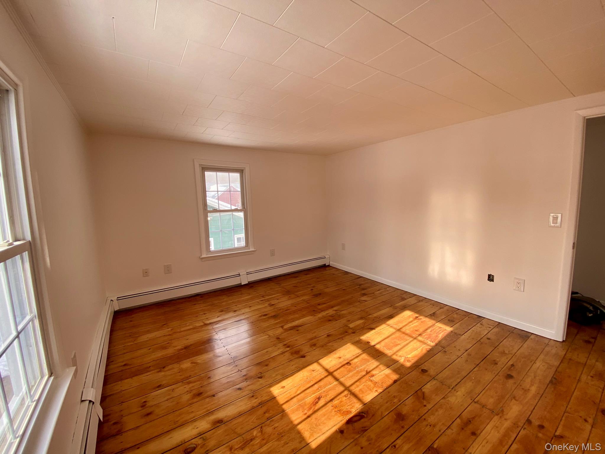 42 Amity Road Warwick, NY 10990 - Photo 22 of 33