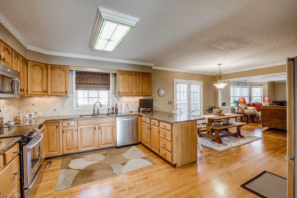 1620 Slane Road Clemmons, NC 27012 - Photo 5 of 30 Gallery Image 5