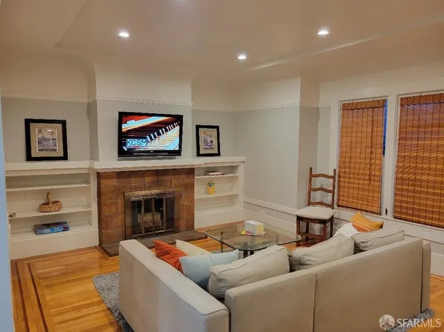 $4,200 | 270 25th Avenue, San Francisco, CA 94121