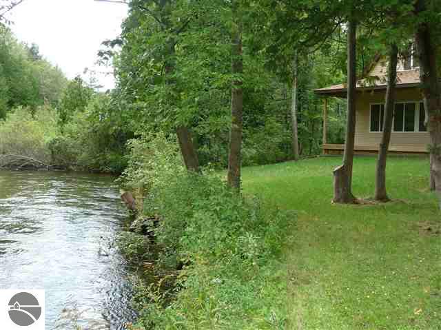 10481 Riverside Drive Honor, MI 49640 - Photo 2 of 23 1720086-1.JPG