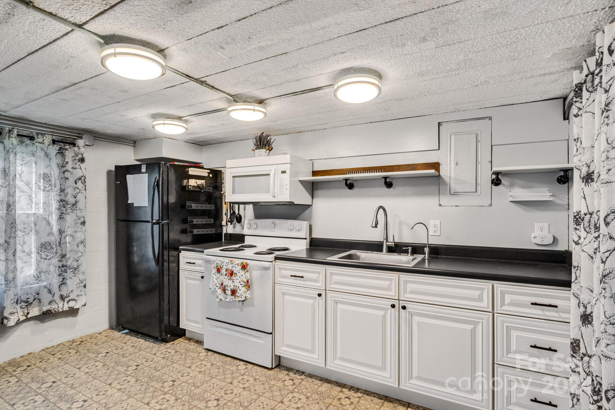 373 Lakewood Road, Unit B Oakboro, NC 28129 - Photo 9 of 26