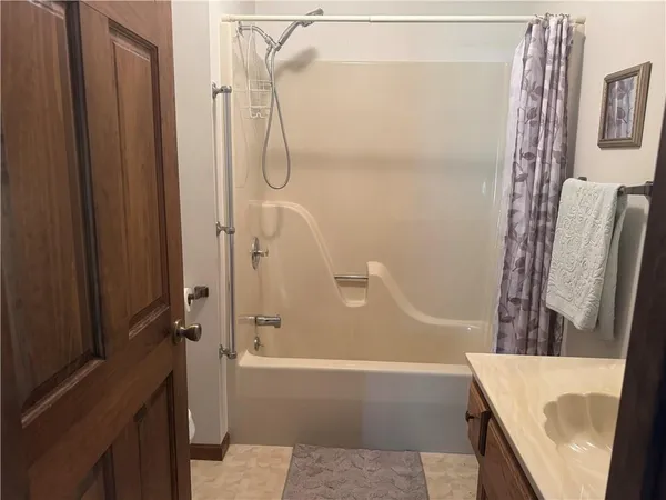 $455,000 | 719 South Alco Avenue, Maryville, MO 64468