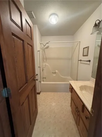 $455,000 | 719 South Alco Avenue, Maryville, MO 64468