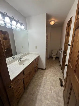 $455,000 | 719 South Alco Avenue, Maryville, MO 64468