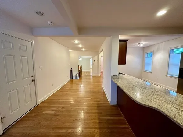 $5,500 | 182-184 Cabot Street, Unit 182, Newton, MA 02458