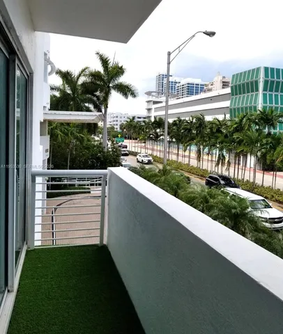 $3,800 | 6580 Indian Creek Drive, Unit 201, Miami Beach, FL 33141
