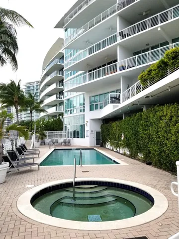 $3,800 | 6580 Indian Creek Drive, Unit 201, Miami Beach, FL 33141