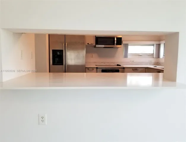 $3,800 | 6580 Indian Creek Drive, Unit 201, Miami Beach, FL 33141