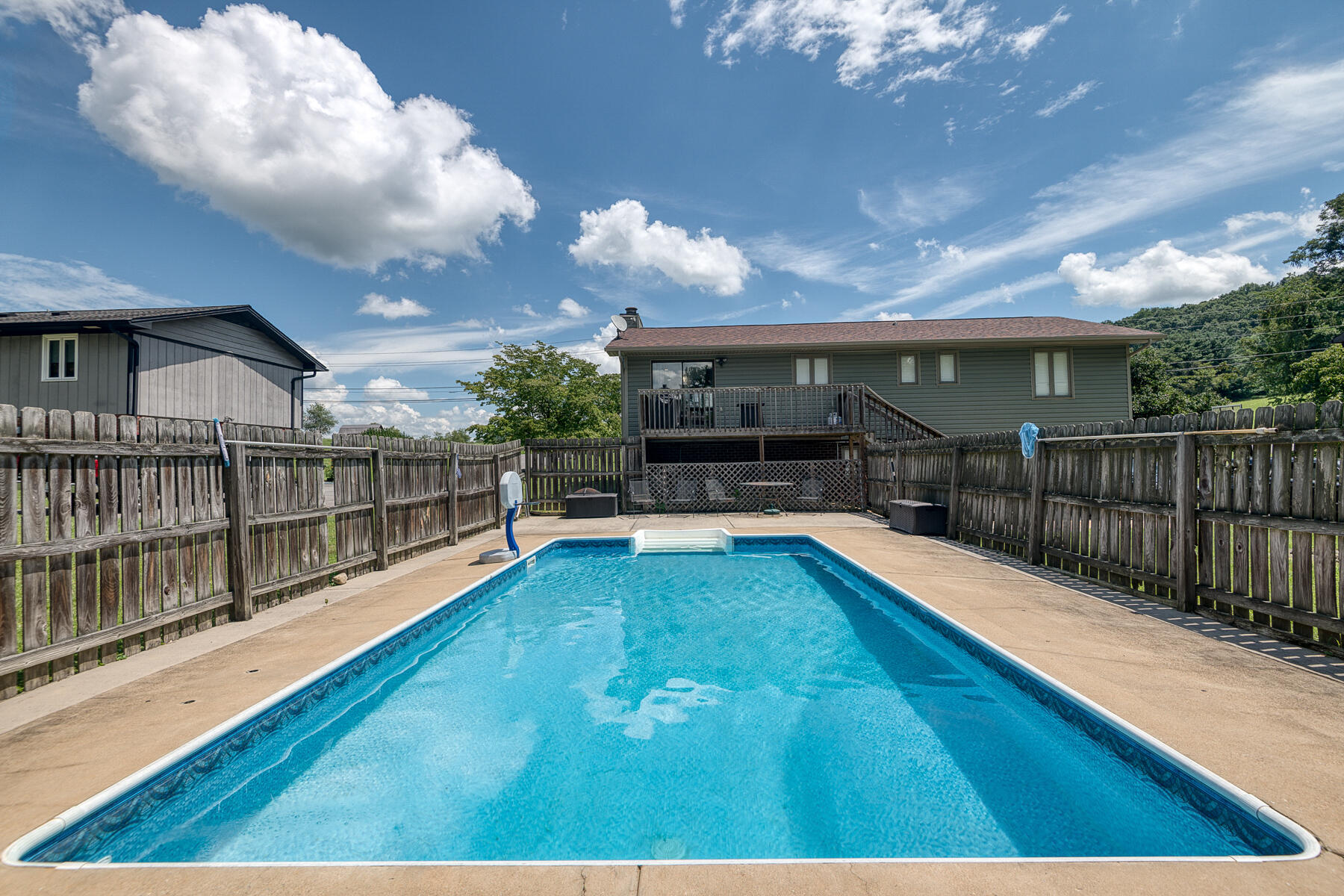 236 Cooks Valley Road Kingsport, TN 37664 - Photo 43 of 51 Cooks Valley 44