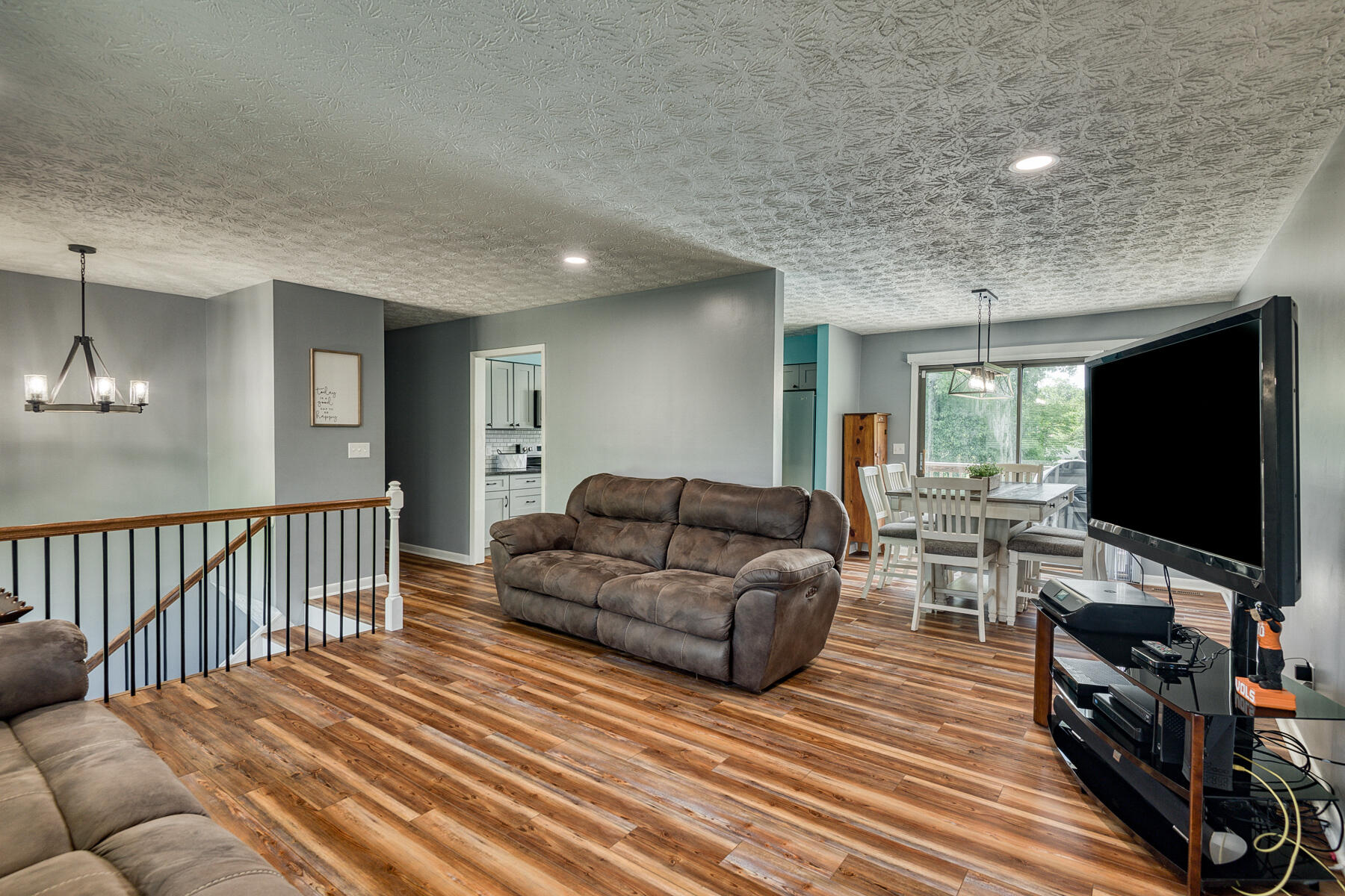 236 Cooks Valley Road Kingsport, TN 37664 - Photo 5 of 51 Cooks Valley 6