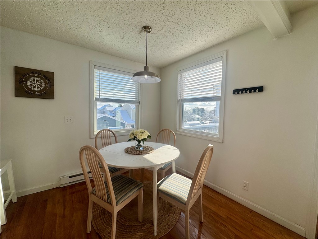 7 White Cap Road Narragansett, RI 02882 - Photo 11 of 33