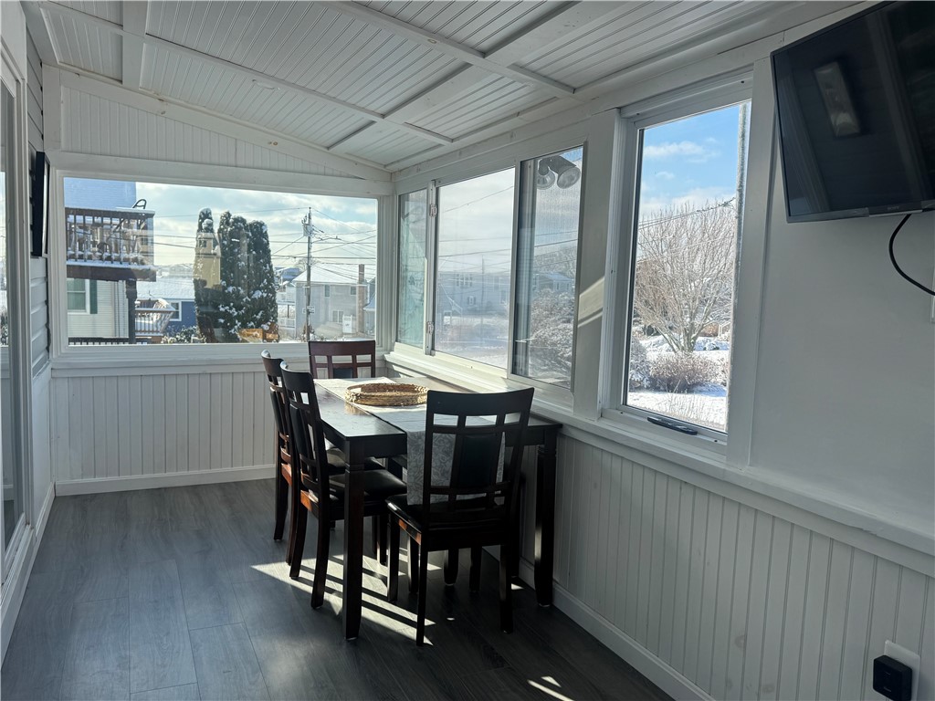 7 White Cap Road Narragansett, RI 02882 - Photo 13 of 33