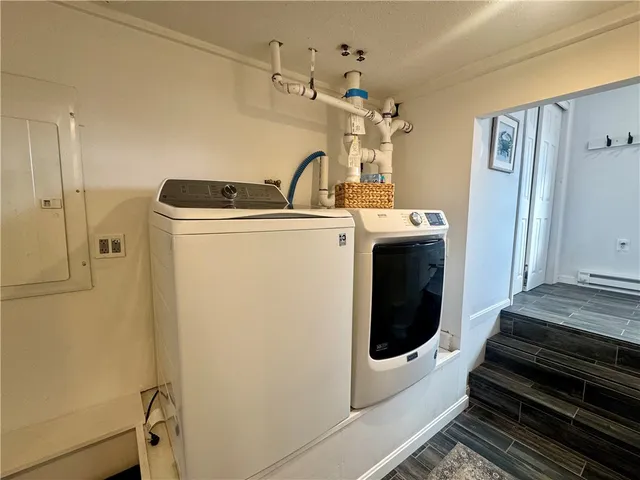 $2,300 | 7 White Cap Road, Narragansett, RI 02882