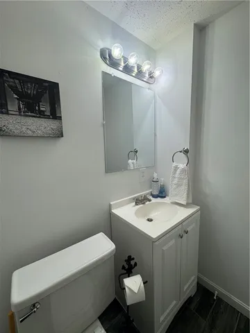 $2,300 | 7 White Cap Road, Narragansett, RI 02882