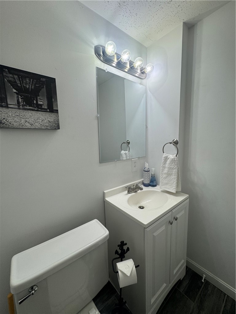 7 White Cap Road Narragansett, RI 02882 - Photo 30 of 33 Lower level full bathroom