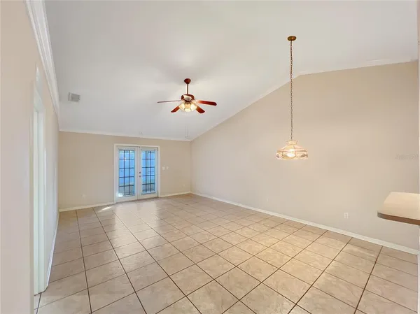 $215,000 | 2412 Southeast 17th Circle, Ocala, FL 34471