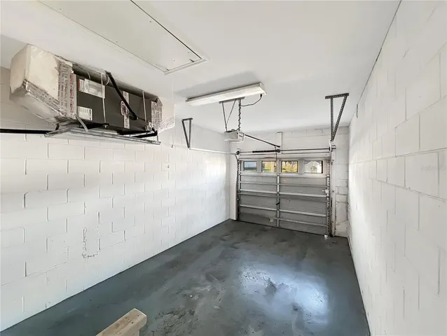 a view of a tennis court