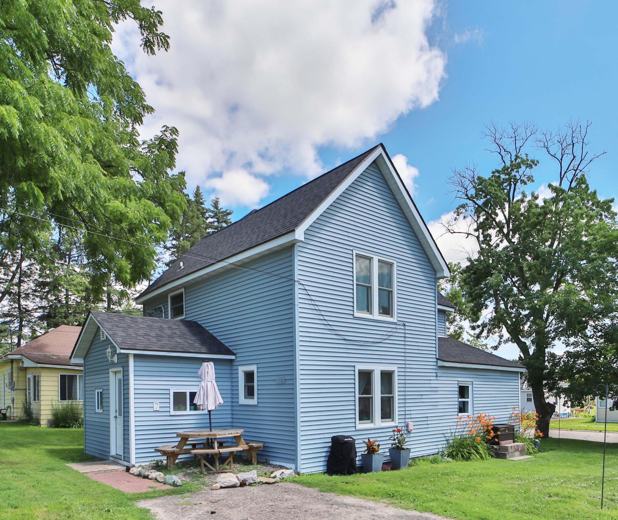 403 8th Street Northeast Staples, MN 56479 - Photo 1 of 41