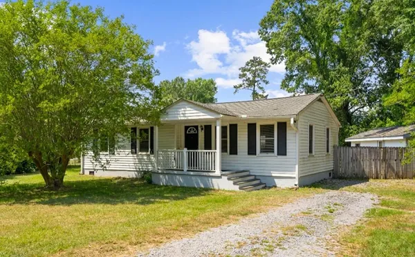 $2,100 | 2217 Doris Drive, Charleston, SC 29414