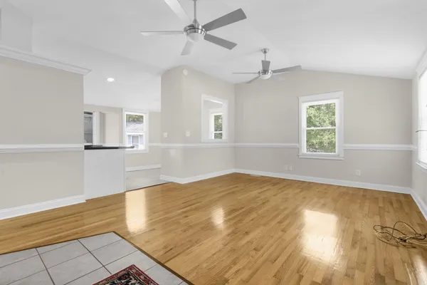 $2,100 | 2217 Doris Drive, Charleston, SC 29414