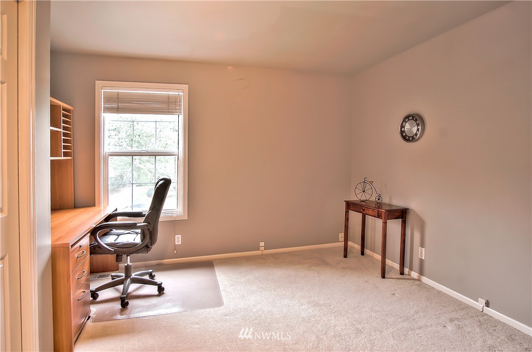 3010 214th Street Southeast Bothell, WA 98021 - Photo 14 of 23