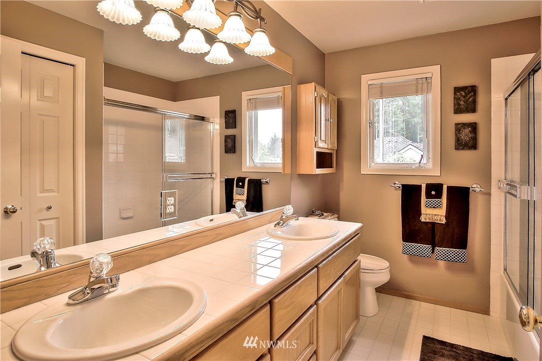 3010 214th Street Southeast Bothell, WA 98021 - Photo 15 of 23