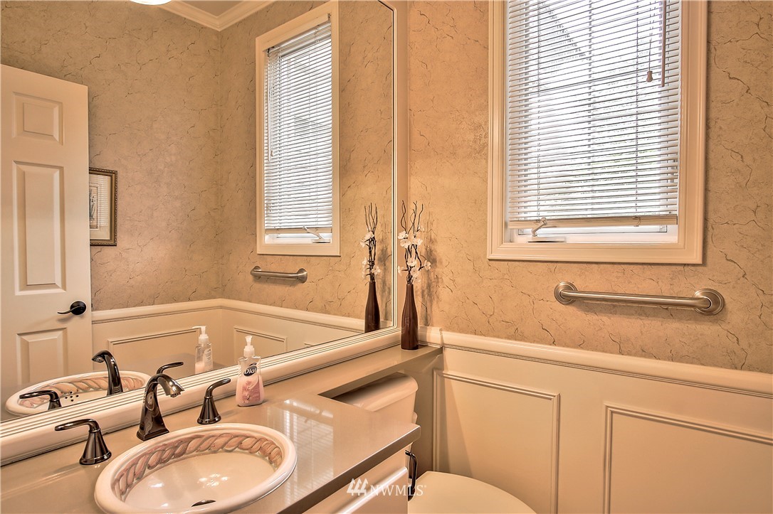 3010 214th Street Southeast Bothell, WA 98021 - Photo 7 of 23