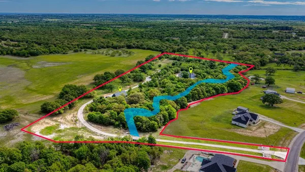 $1,500,000 | 1098 Paradise Parkway, Poolville, TX 76487