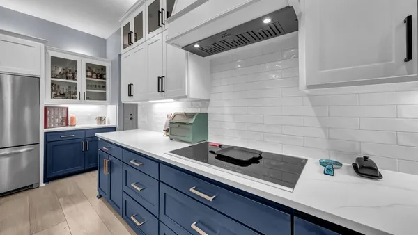 $1,500,000 | 1098 Paradise Parkway, Poolville, TX 76487