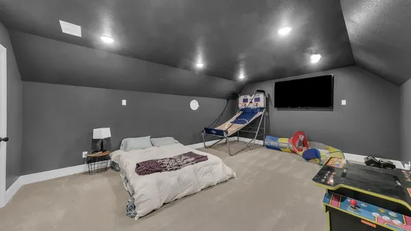 $1,500,000 | 1098 Paradise Parkway, Poolville, TX 76487