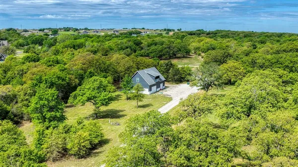$1,500,000 | 1098 Paradise Parkway, Poolville, TX 76487