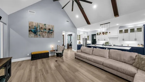 $1,500,000 | 1098 Paradise Parkway, Poolville, TX 76487