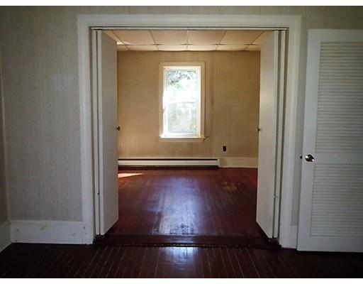 153 Barrington Road Longmeadow, MA 01106 - Photo 6 of 18 Gallery Image 6