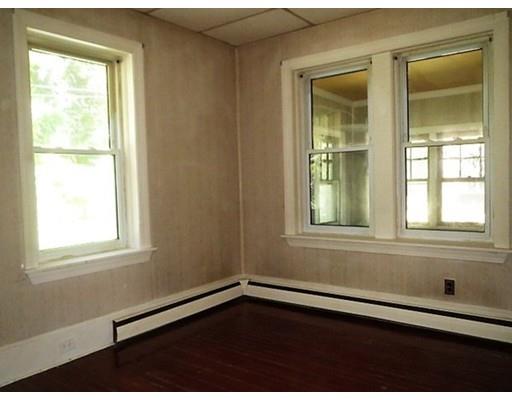 153 Barrington Road Longmeadow, MA 01106 - Photo 7 of 18 Gallery Image 7