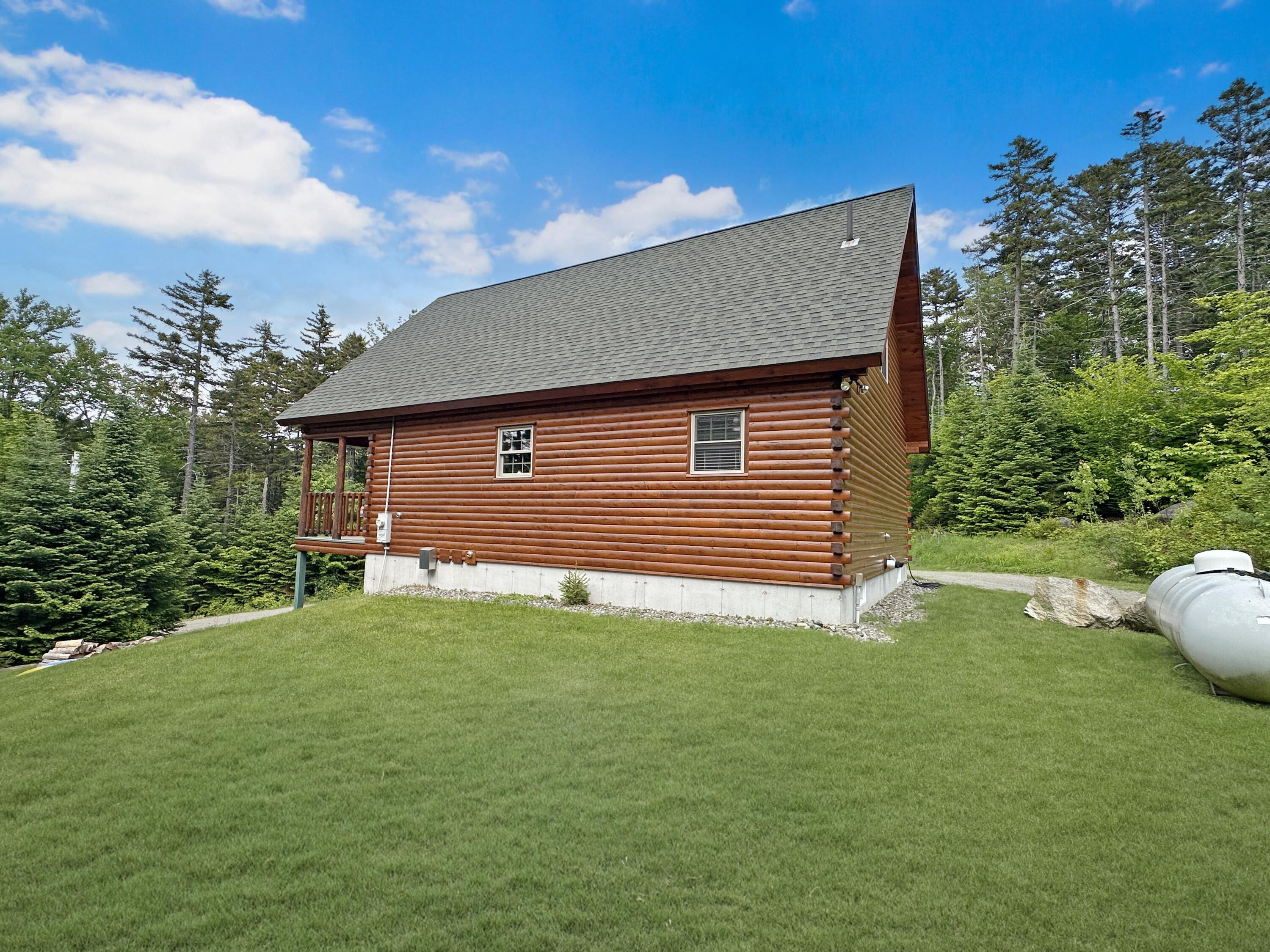 85 Rum Ridge Road Greenville, ME 04441 - Photo 4 of 46 8245c9e01903b9105a4be215ddf55245df47a6c6