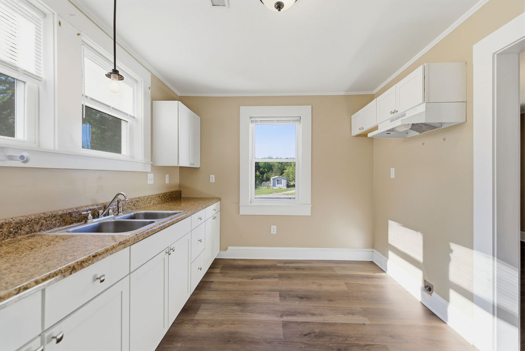 7604 Highway 252 Honea Path, SC 29654 - Photo 15 of 33 This bright kitchen features ample counter space and inviting natural light.
