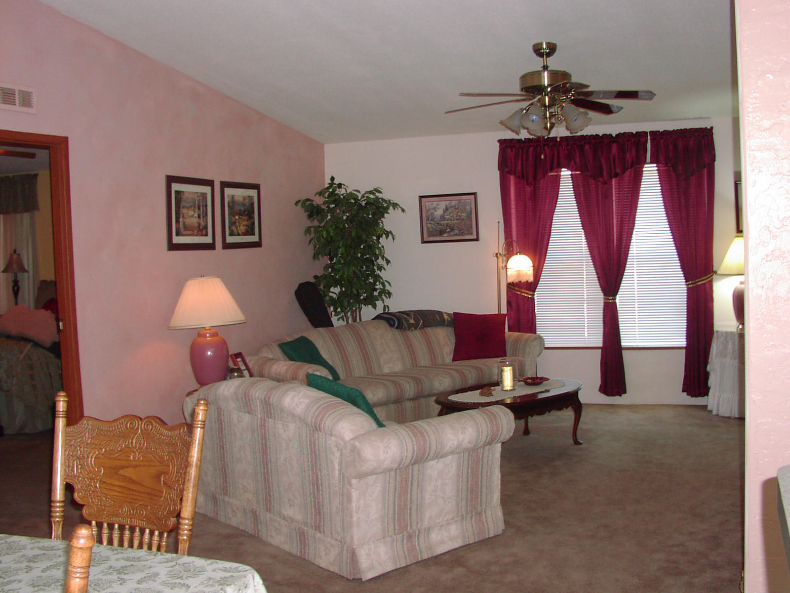 5145 Duck Road Flagstaff, AZ 86004 - Photo 2 of 22 living 1