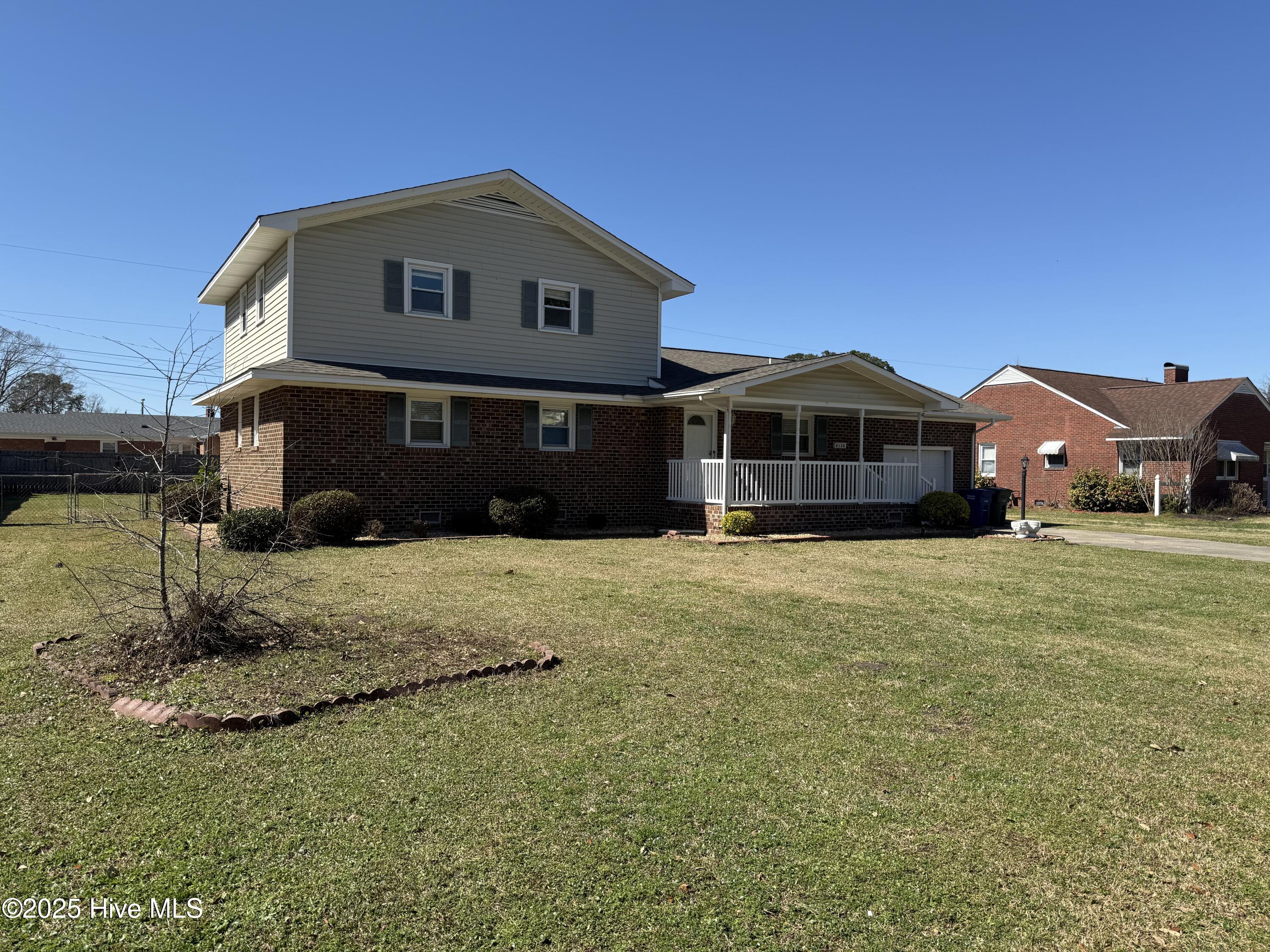 4130 Terrace Drive Ayden, NC 28513 - Photo 2 of 32 IMG_1381