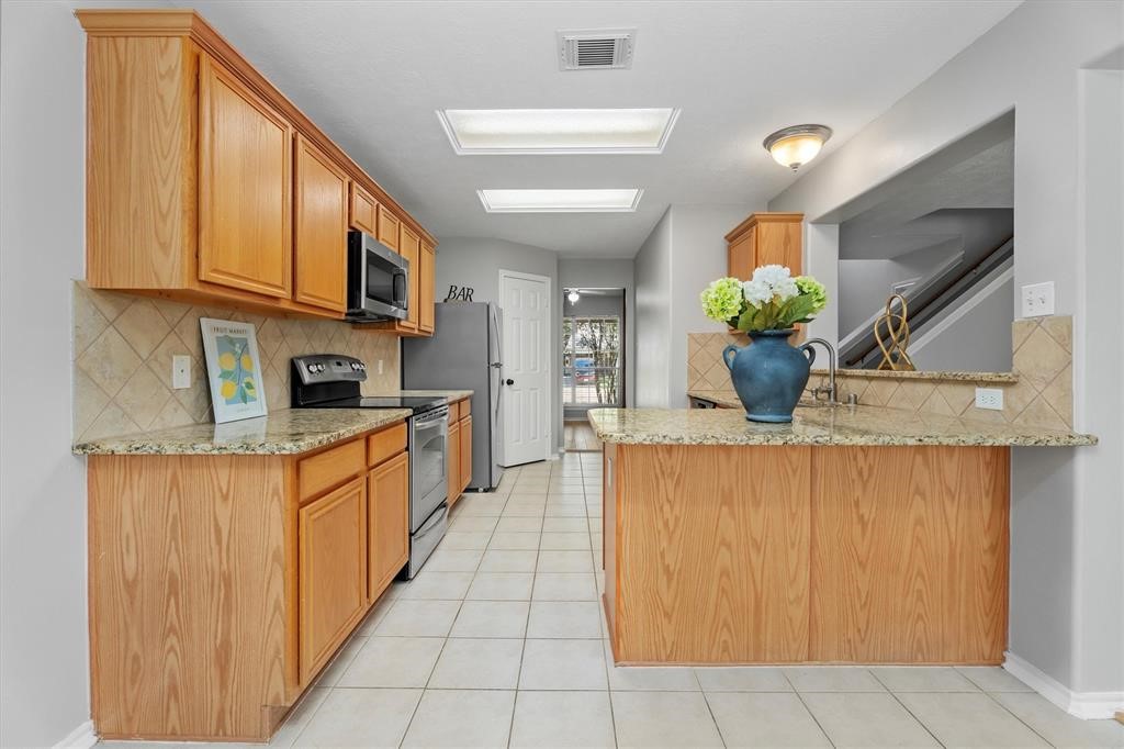 15318 Redbud Berry Way Cypress, TX 77433 - Photo 6 of 9